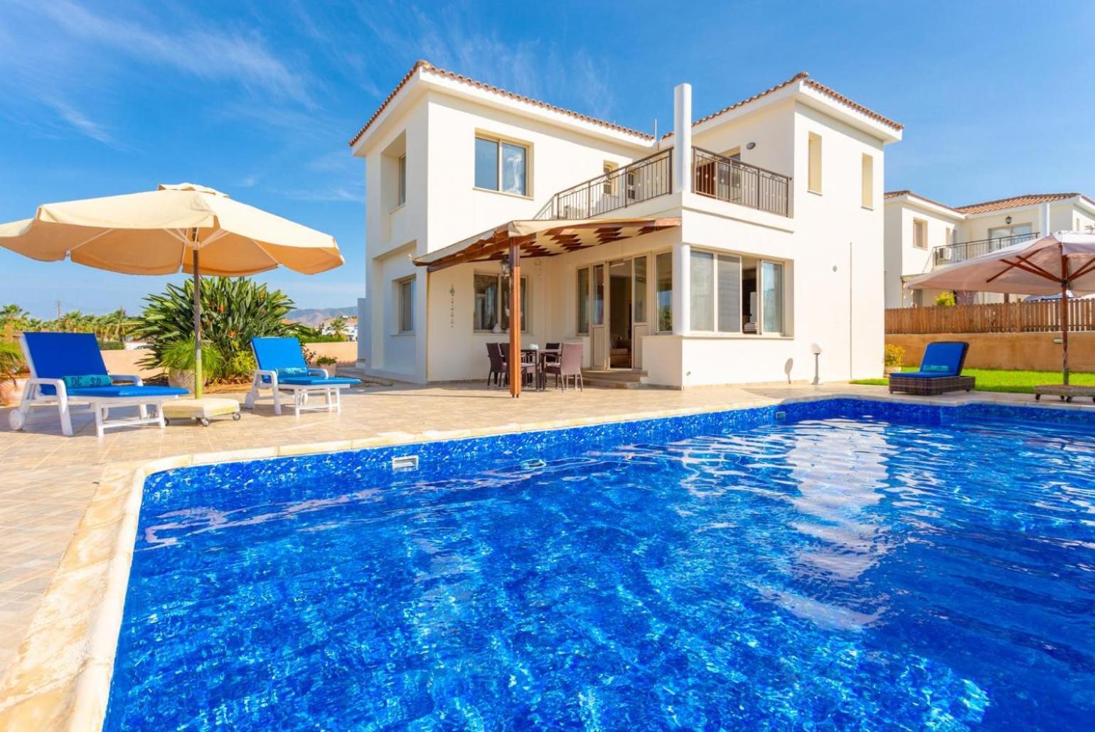Villa Seashore One Paphos ภายนอก รูปภาพ