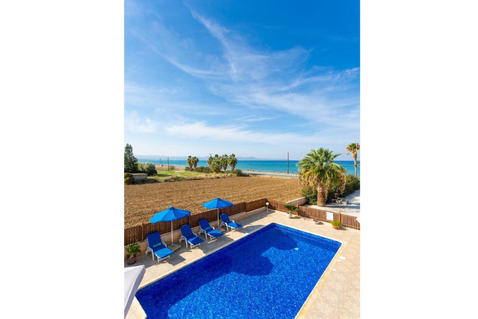 Villa Seashore One Paphos ภายนอก รูปภาพ
