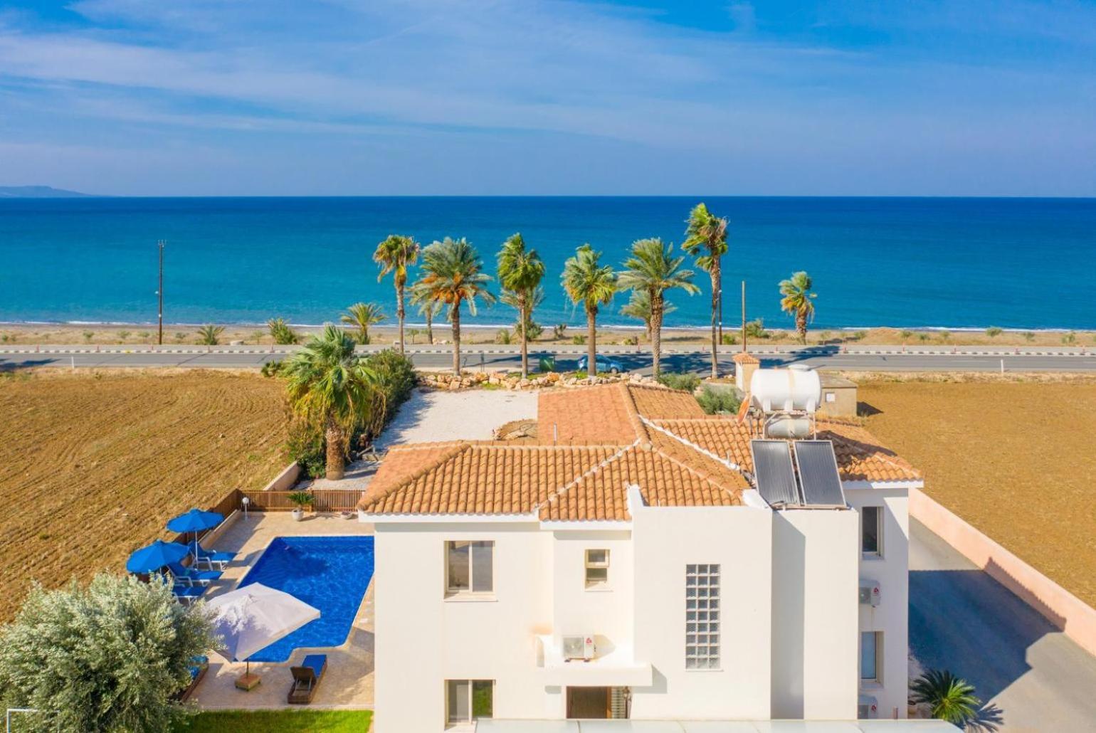 Villa Seashore One Paphos ภายนอก รูปภาพ