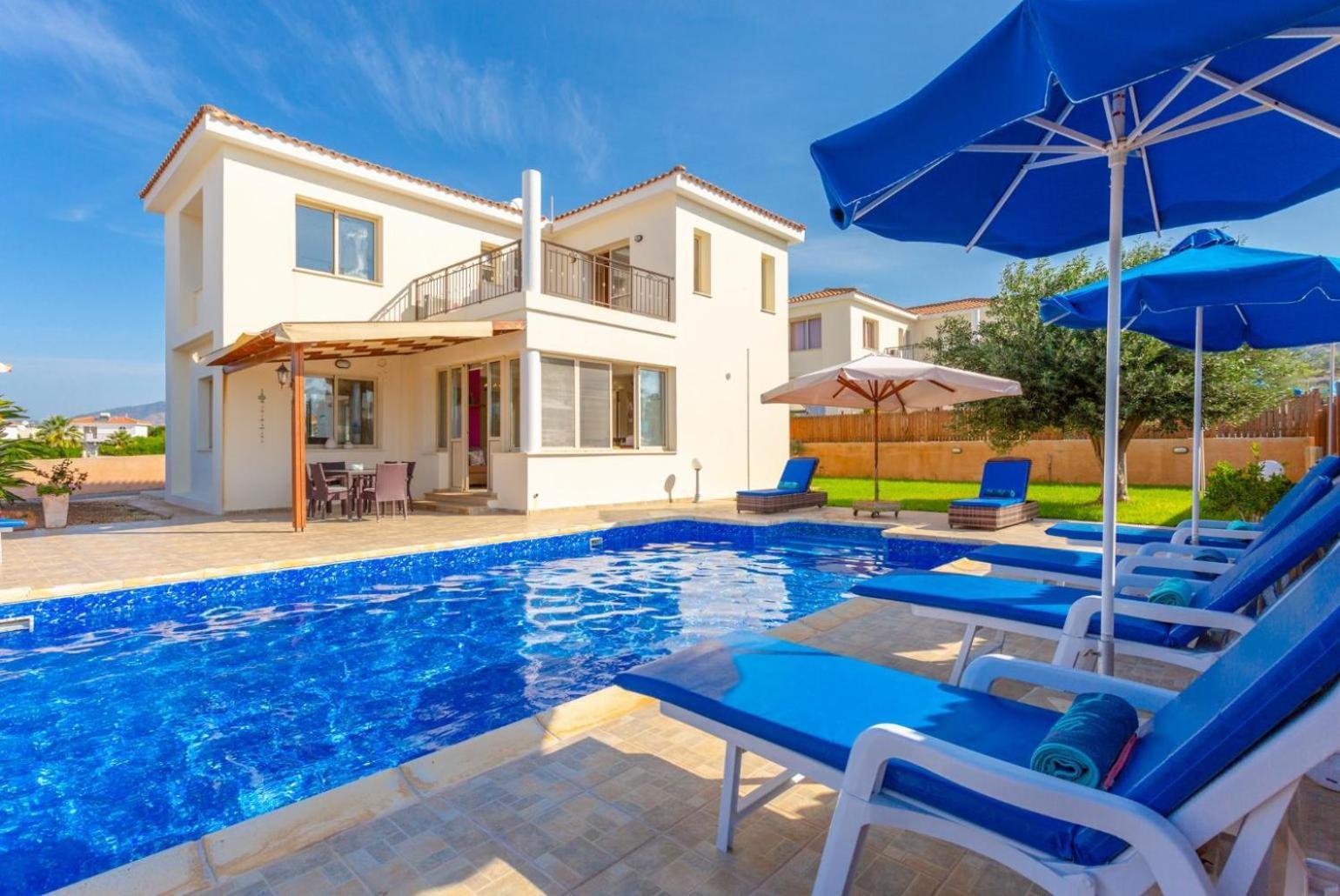 Villa Seashore One Paphos ภายนอก รูปภาพ